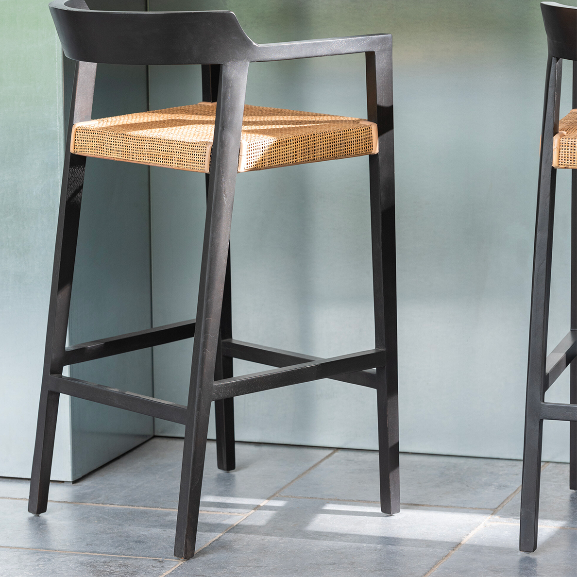 Tabouret de bar EMMA en teck noir/marron