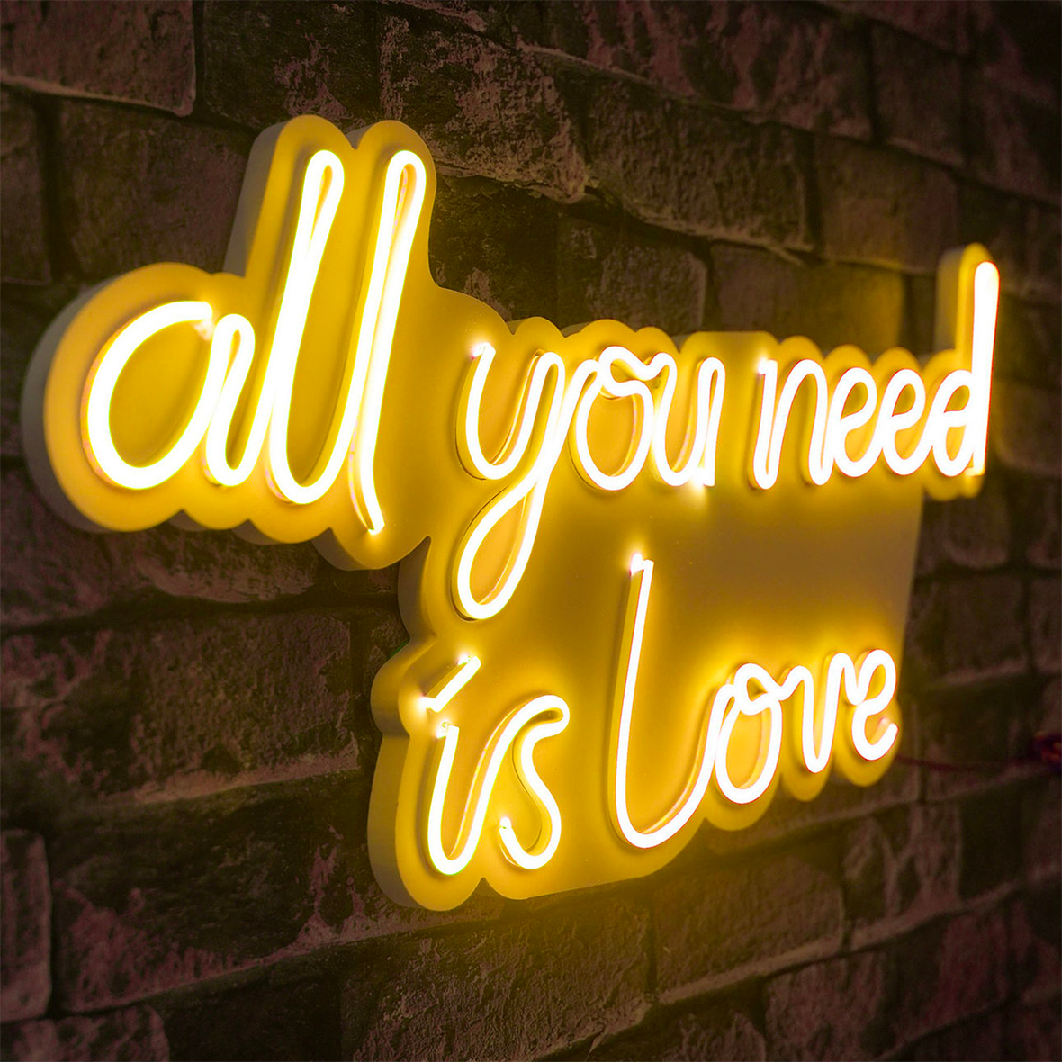 Lumière NEON LED Love jaune