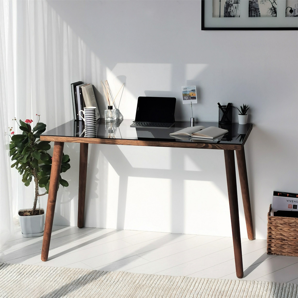 Bureau FLOA en verre