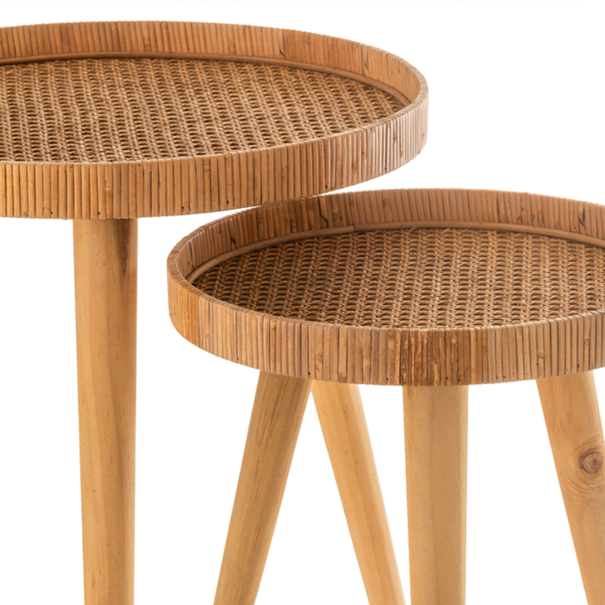 Lot de 2 tables d'appoint rondes tripodes en rotin naturel JLINE